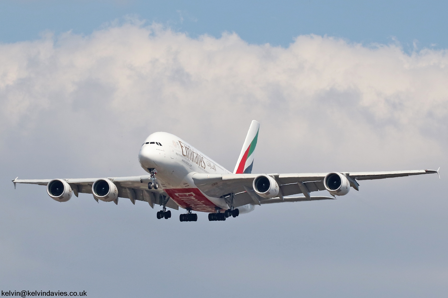 Emirates A380 A6-EUI