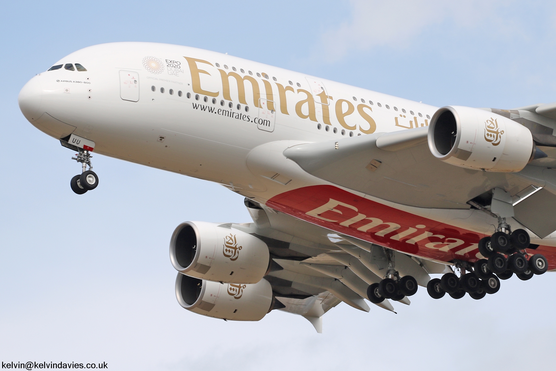 Emirates A380 A6-EUU