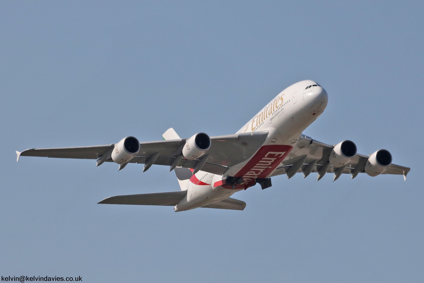 Emirates A380 A6-EVD