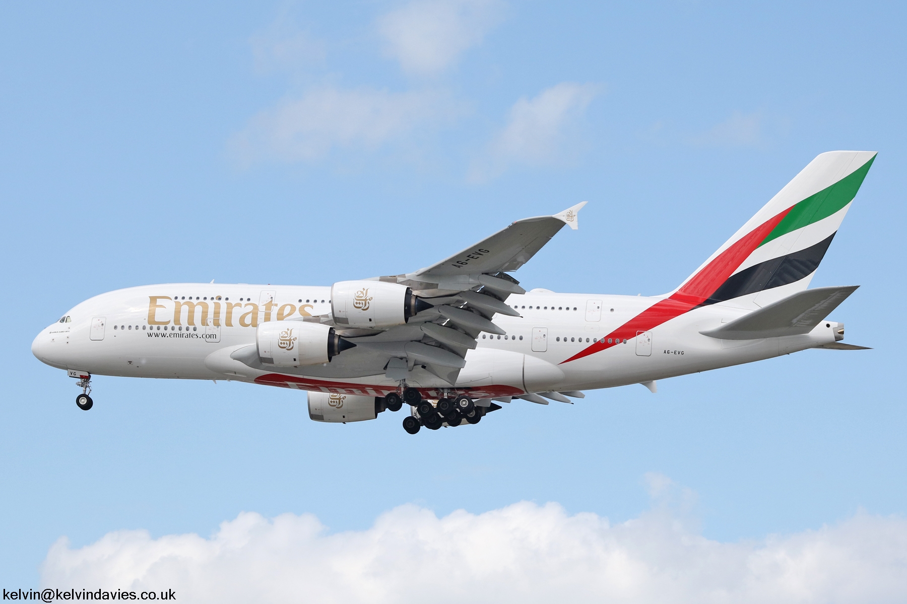 Emirates A380 A6-EVG