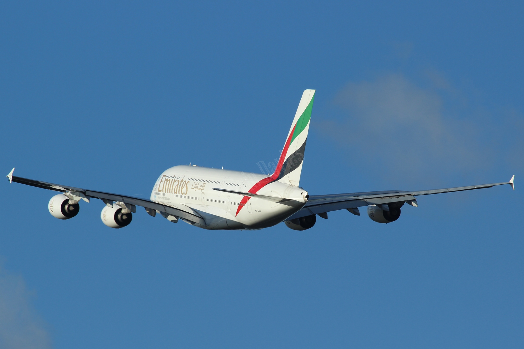 Emirates A380 A6-EDG