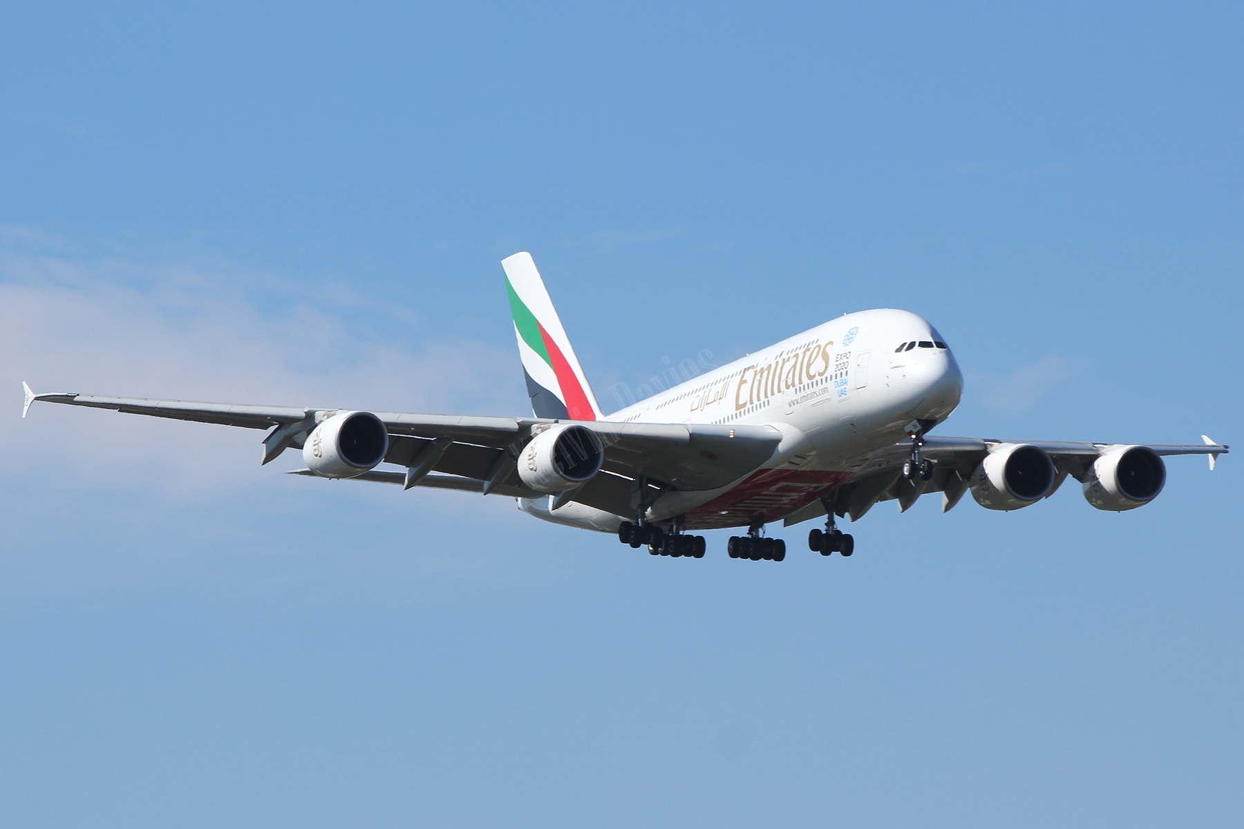 Emirates A380 A6-EDK