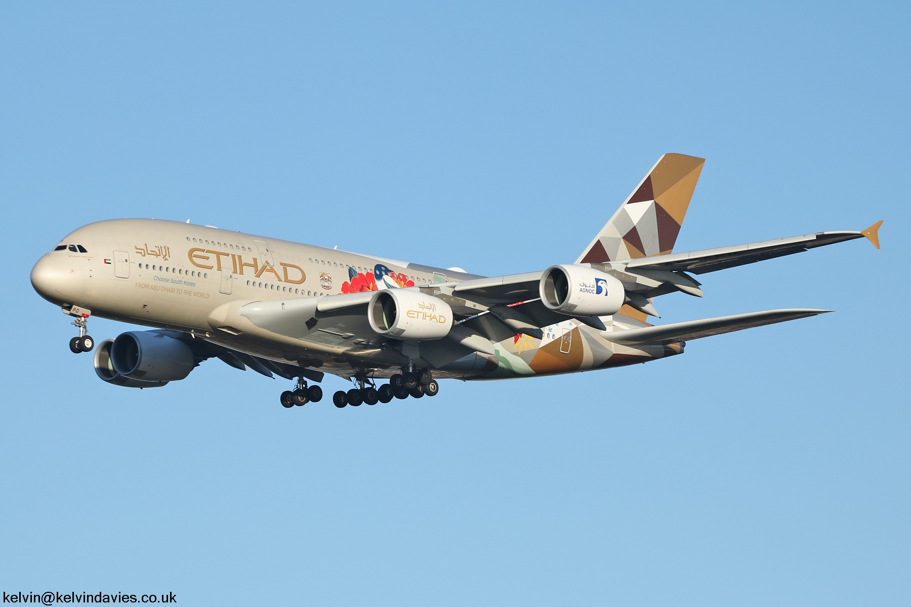 Etihad Airways A380 A6-APD