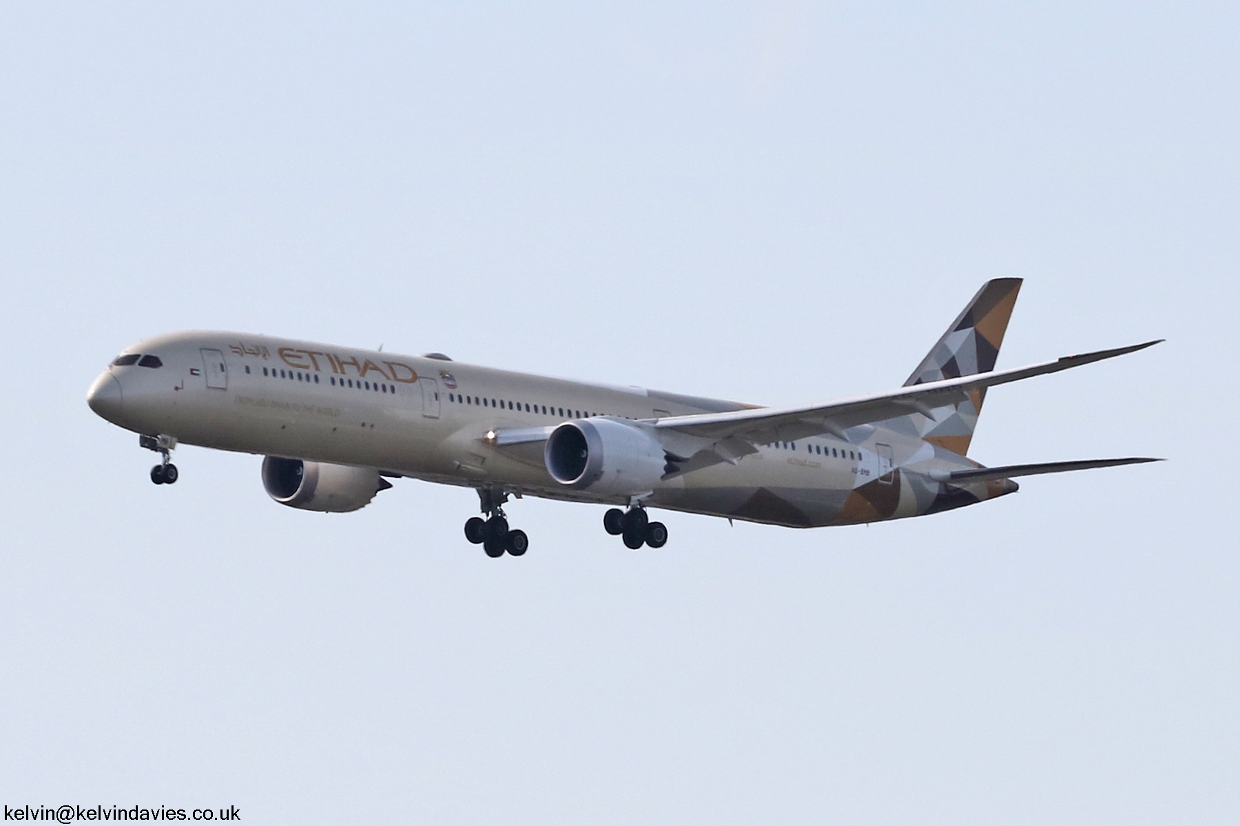 Etihad Airways 787 A6-BMB