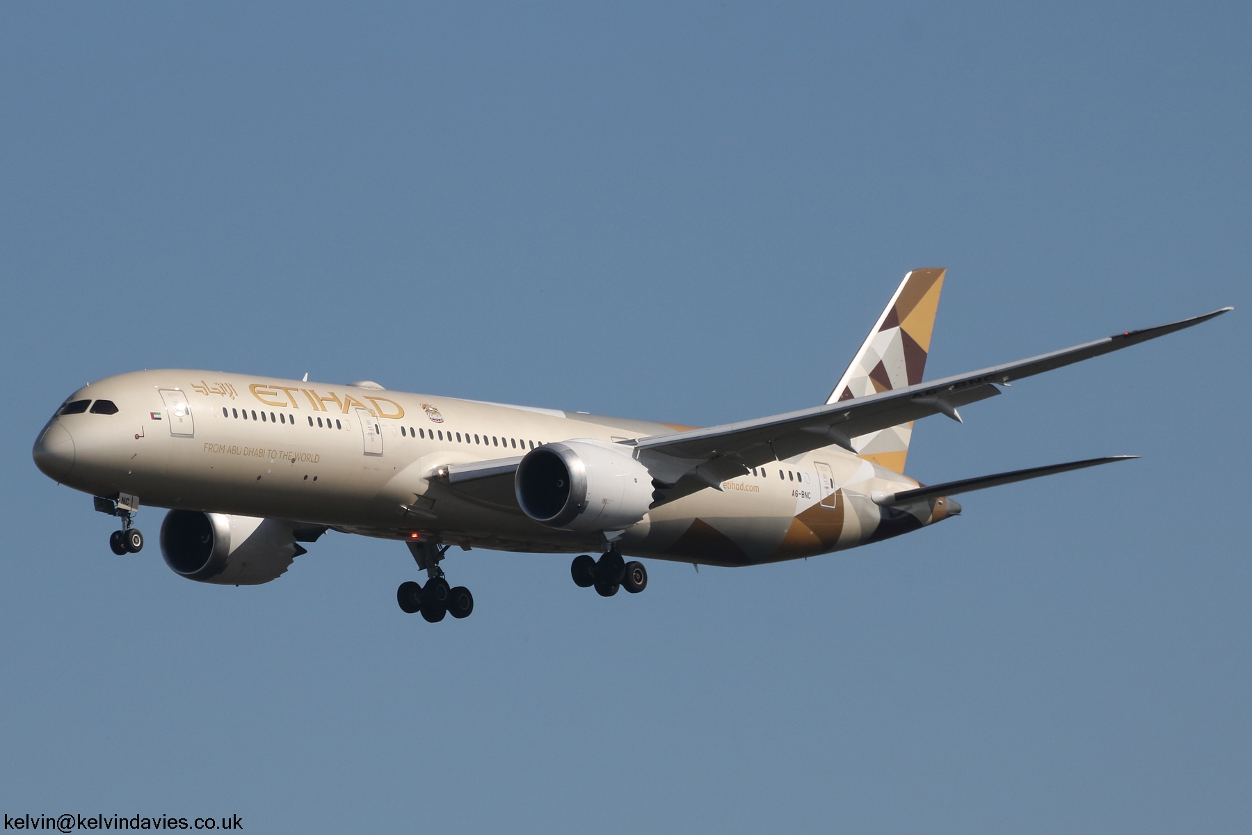 Etihad Airways 787 A6-BNC