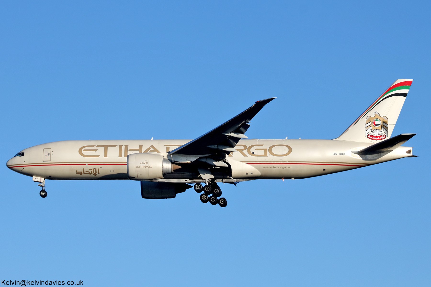 Etihad Airways 777 A6-DDC