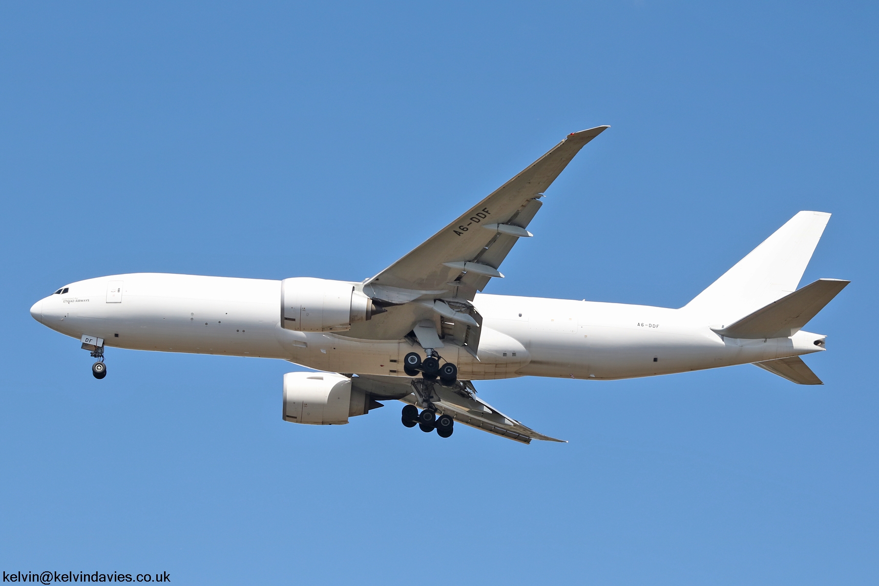 Etihad Airways 777 A6-DDF