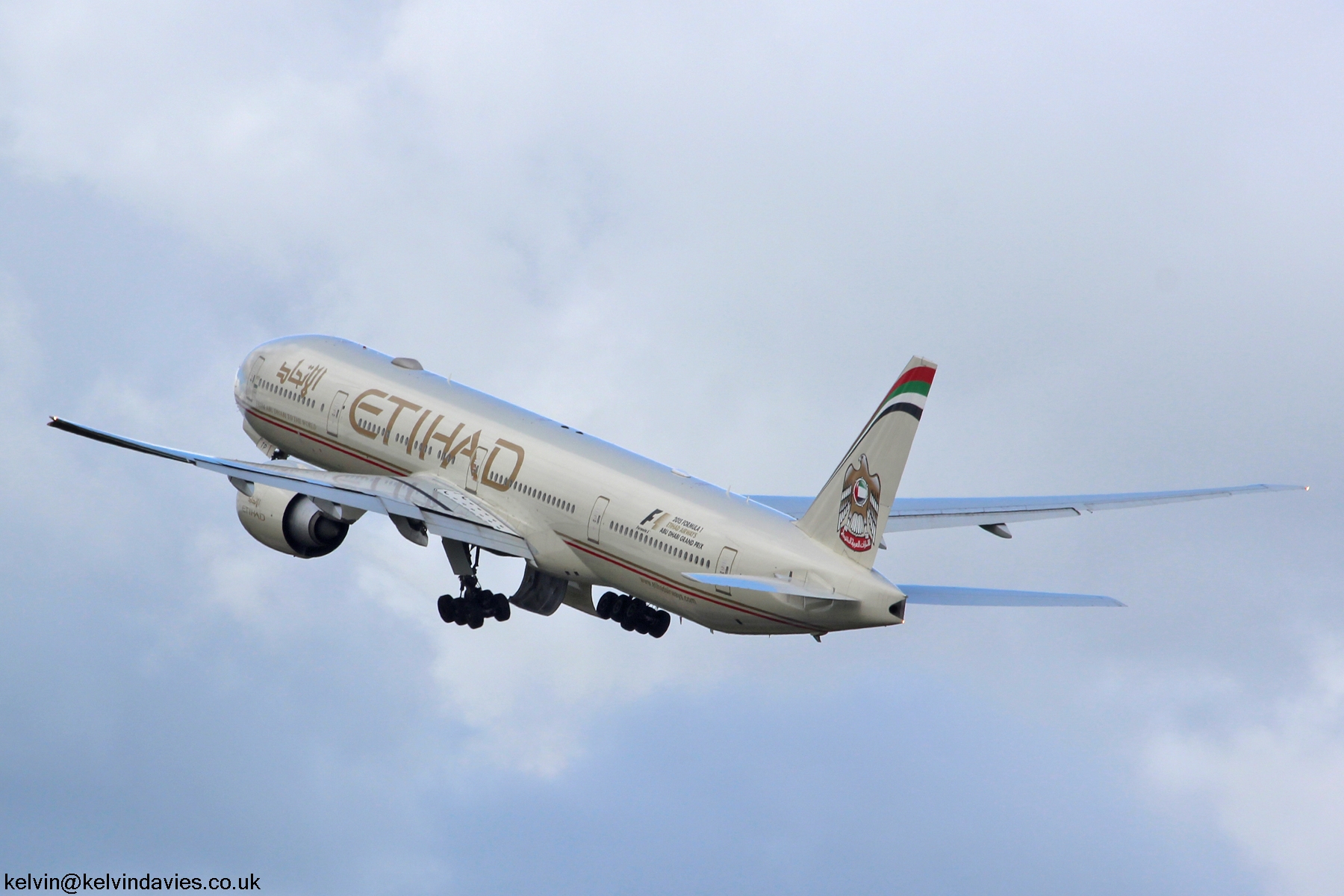 Etihad Airways 777 A6-ETP