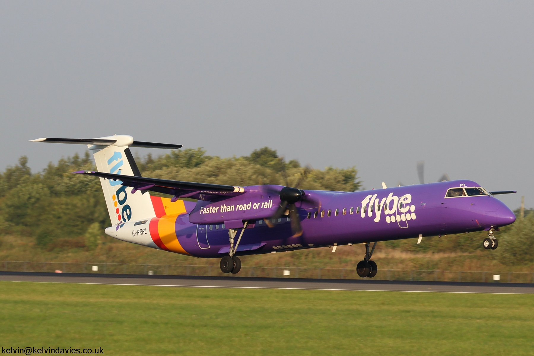 Flybe Dash 8 G-PRPL