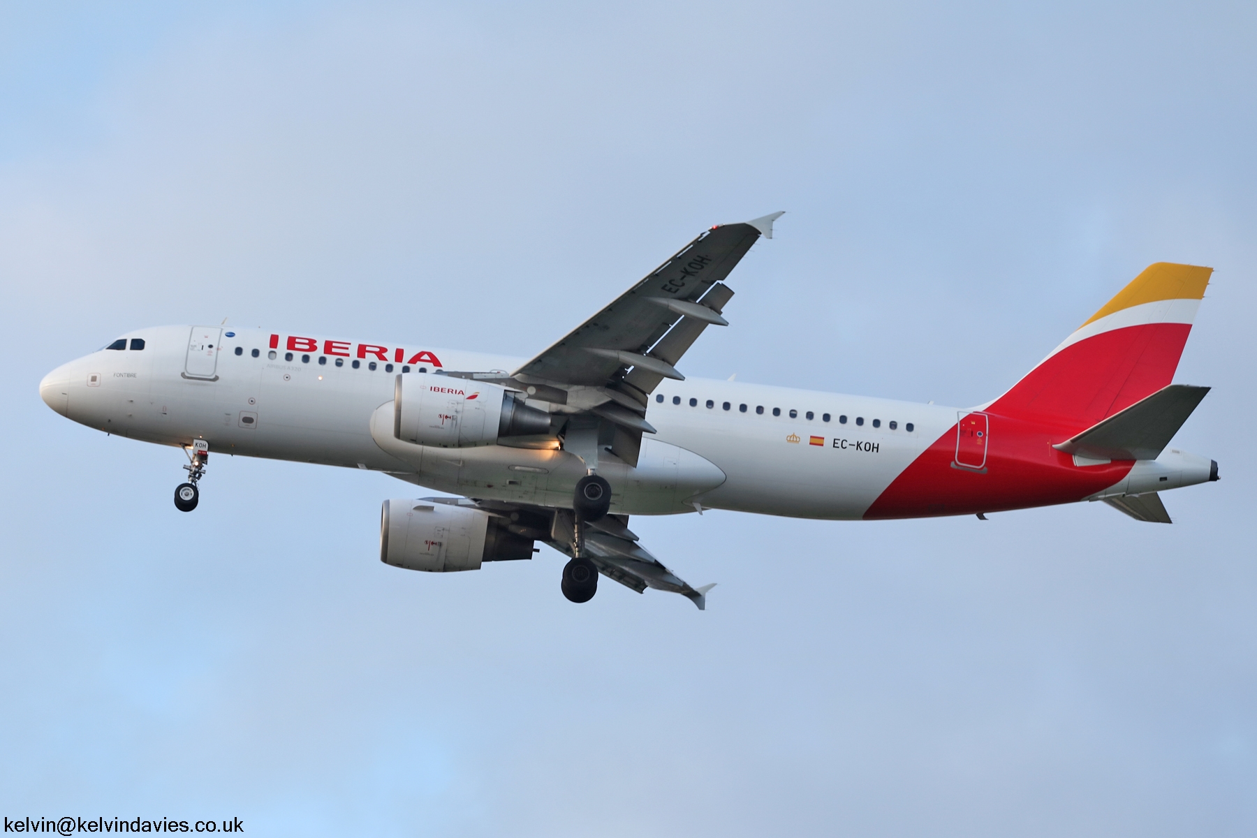 Iberia A320 EC-KOH