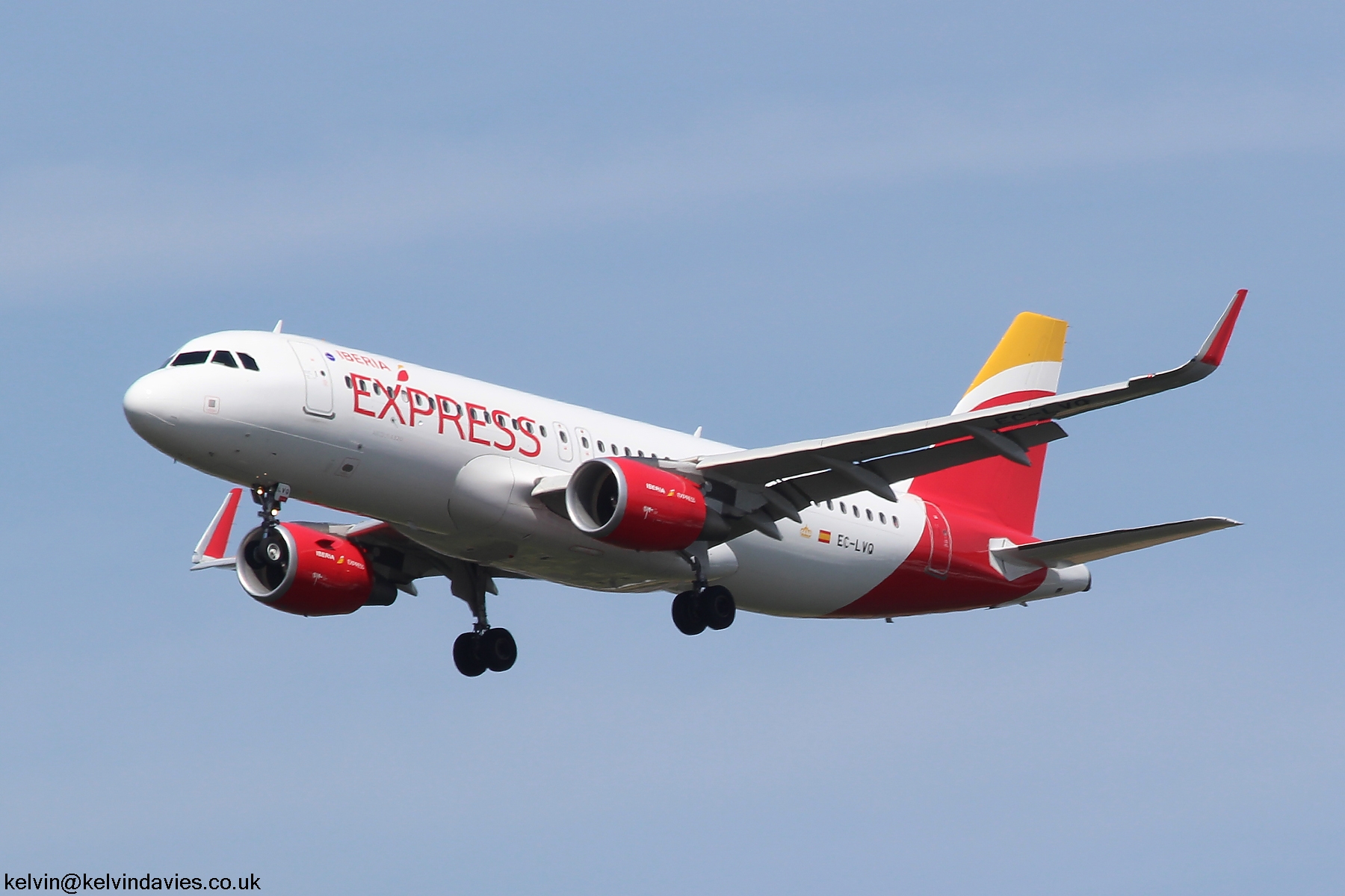 Iberia Express A320 EC-LVQ