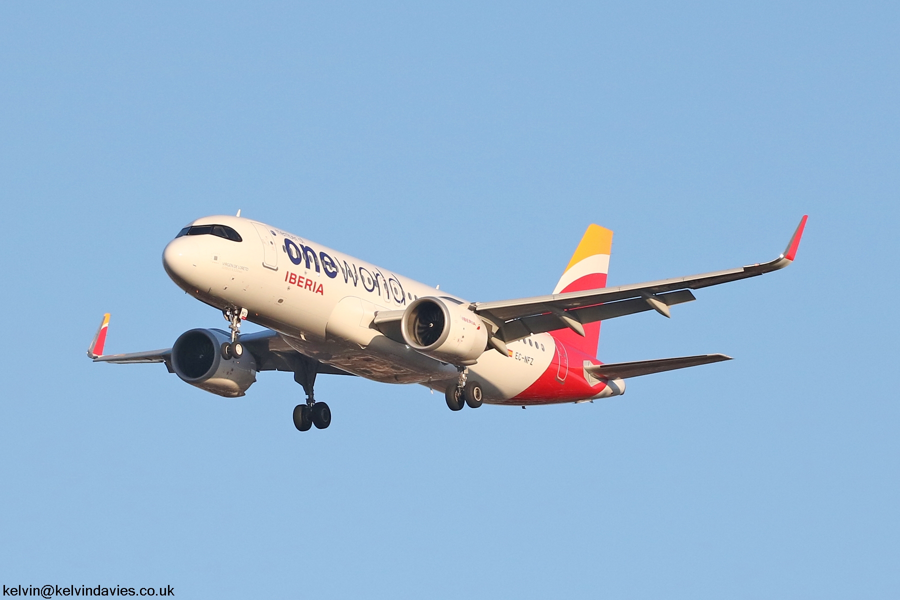 Iberia A320-251 EC-NFZ