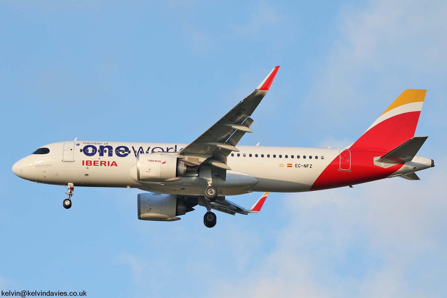 Iberia A320-251 EC-NFZ