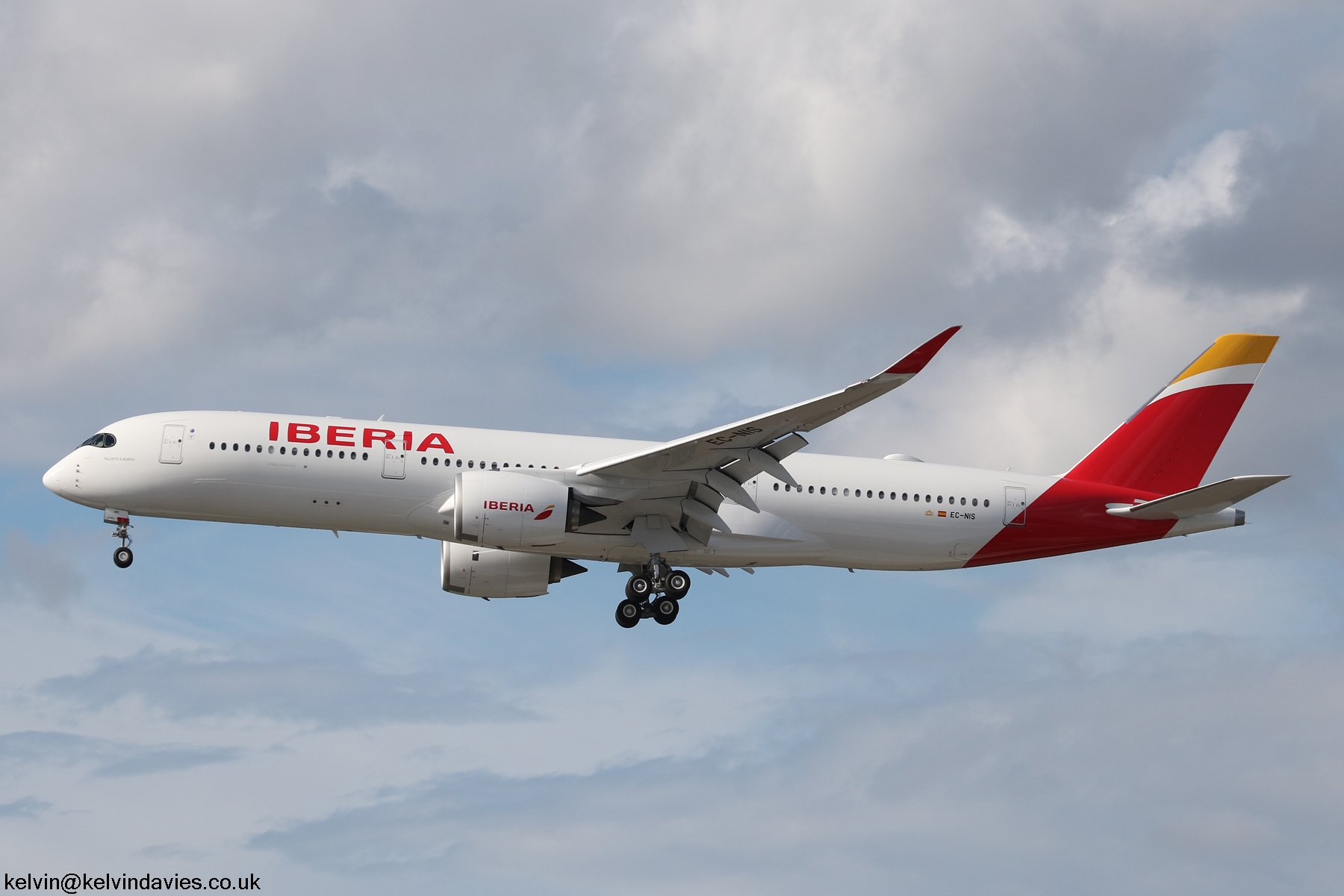 Iberia A350 EC-NIS