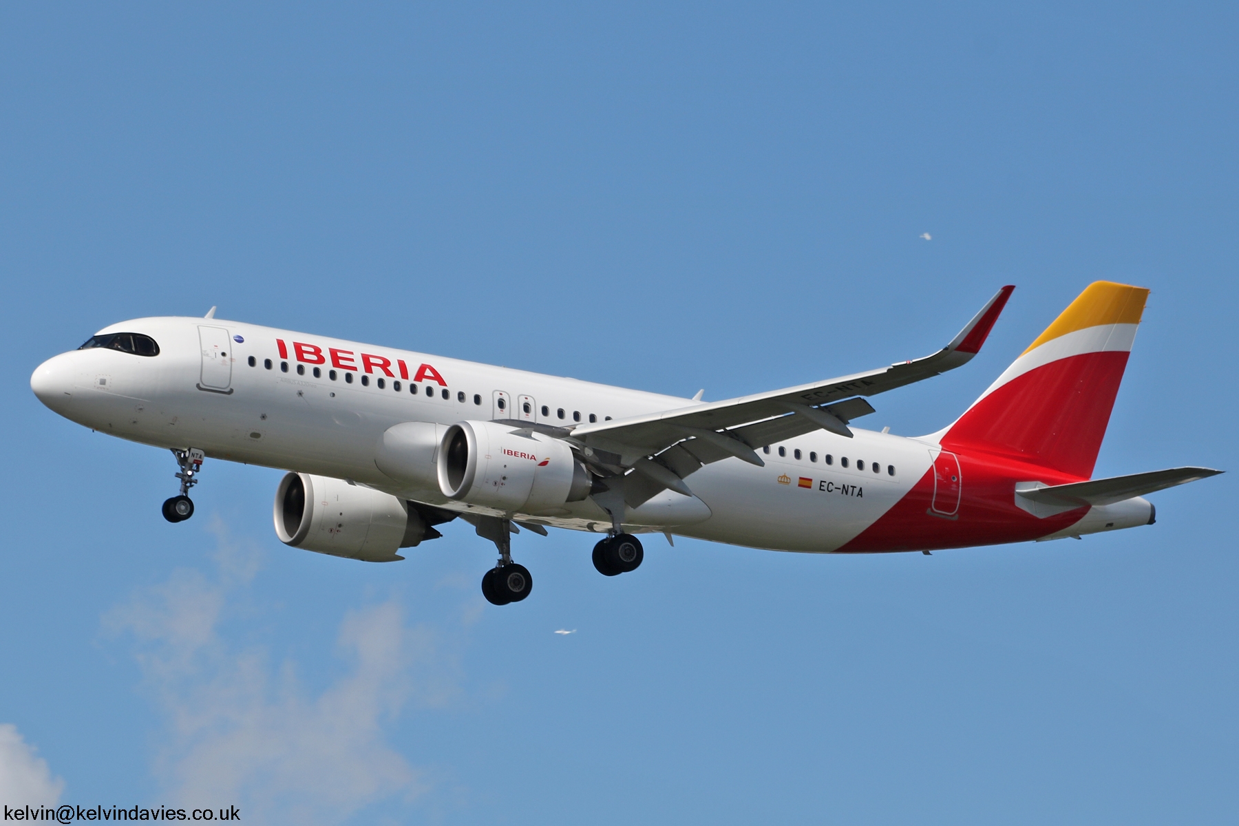 Iberia A320NEO EC-NTA