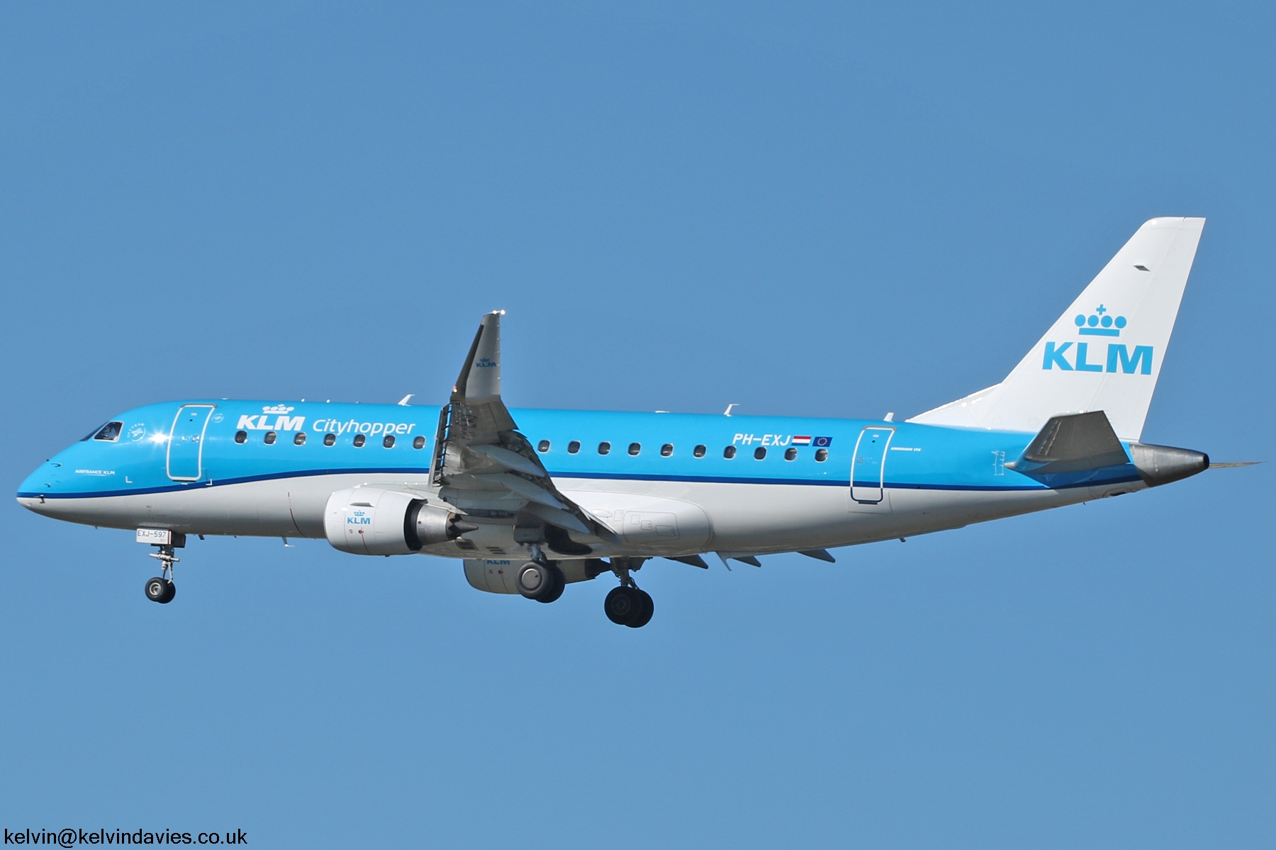 KLM cityhopper Emb 175 PH-EXJ
