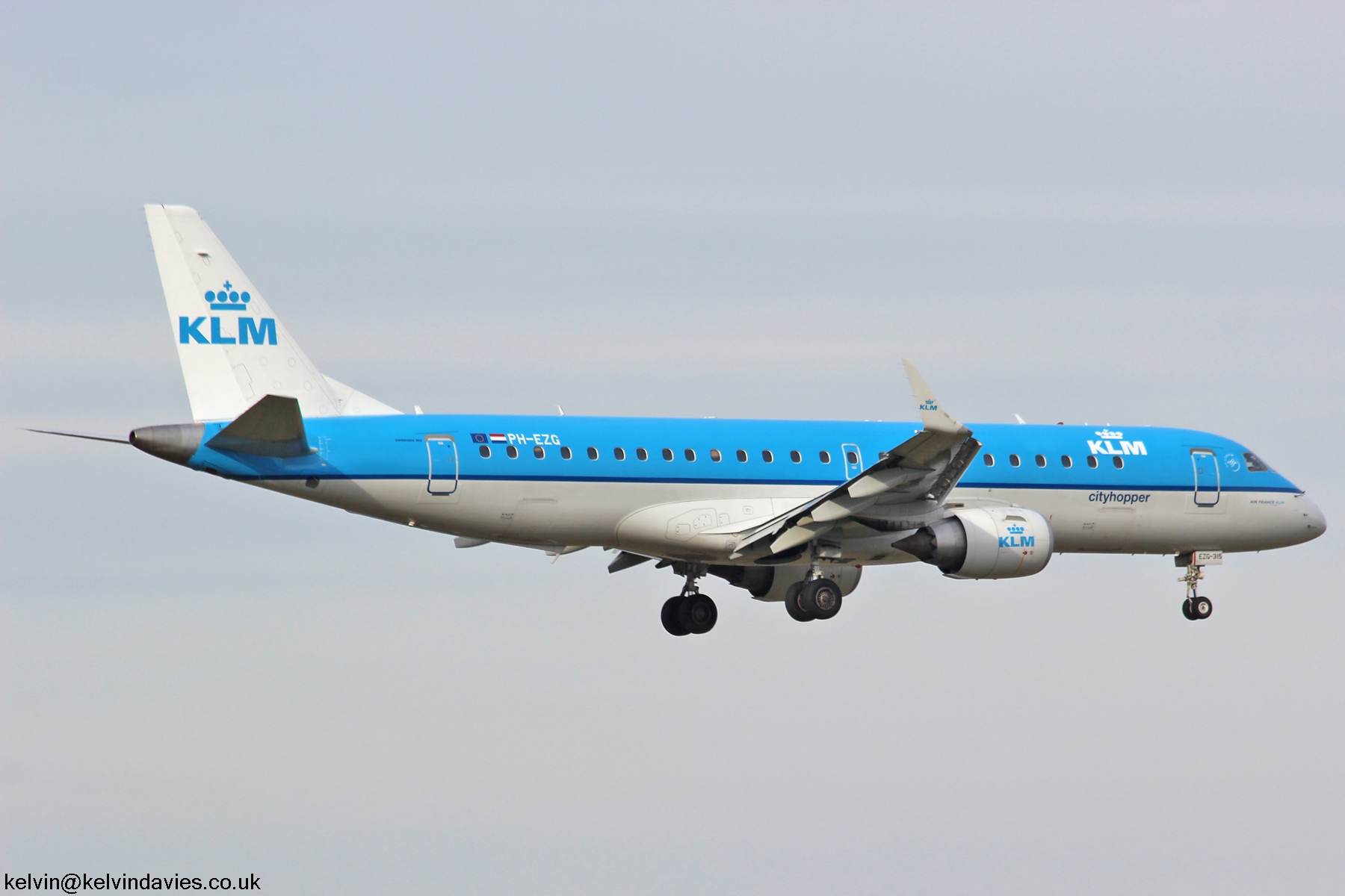 KLM Cityhopper EMB-190 PH-EZG
