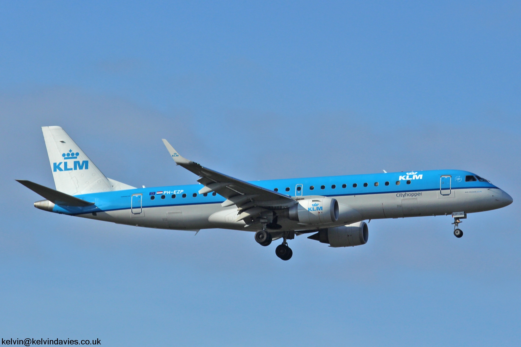 KLM Cityhopper ERJ190 PH-EZP