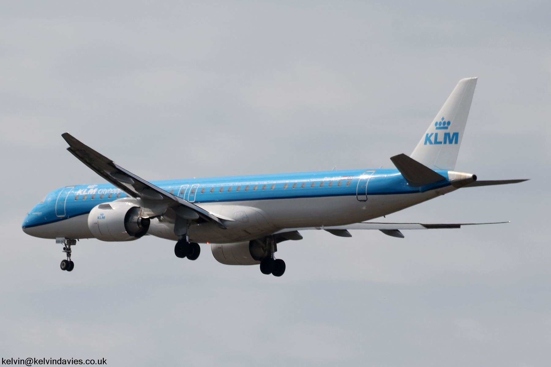 KLM Cityhopper EMB 195 PH-NXB