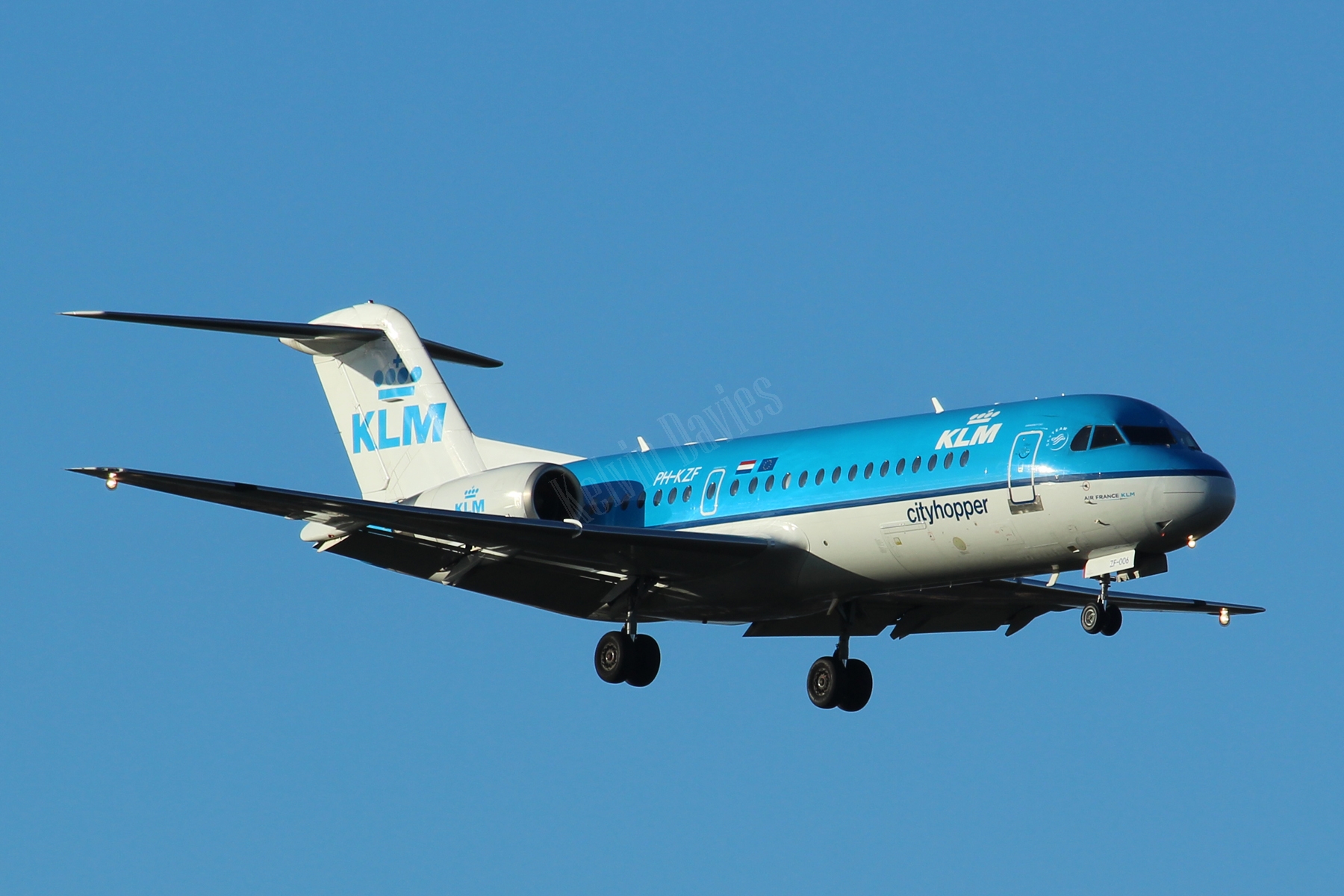 KLM Cityhopper Fokker 70 PH-KZF