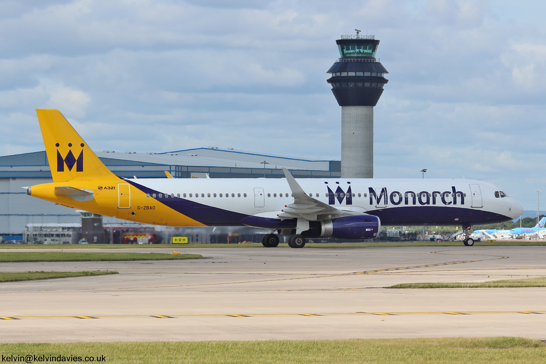 Monarch Airlines A321 G-ZBAO