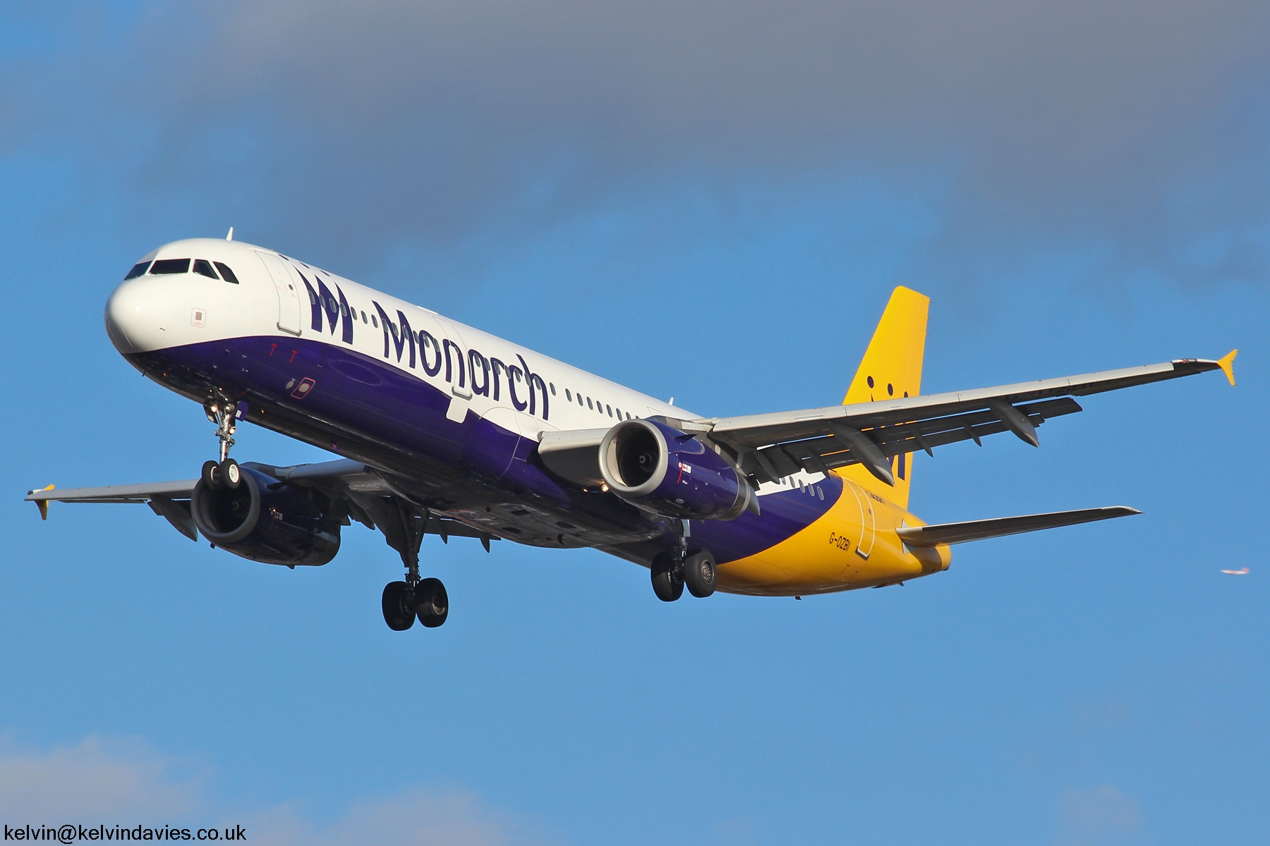 Monarch Airlines A321 G-OZBI