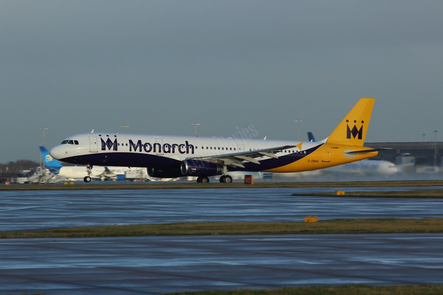 Monarch Airlines A321 G-ZBAG