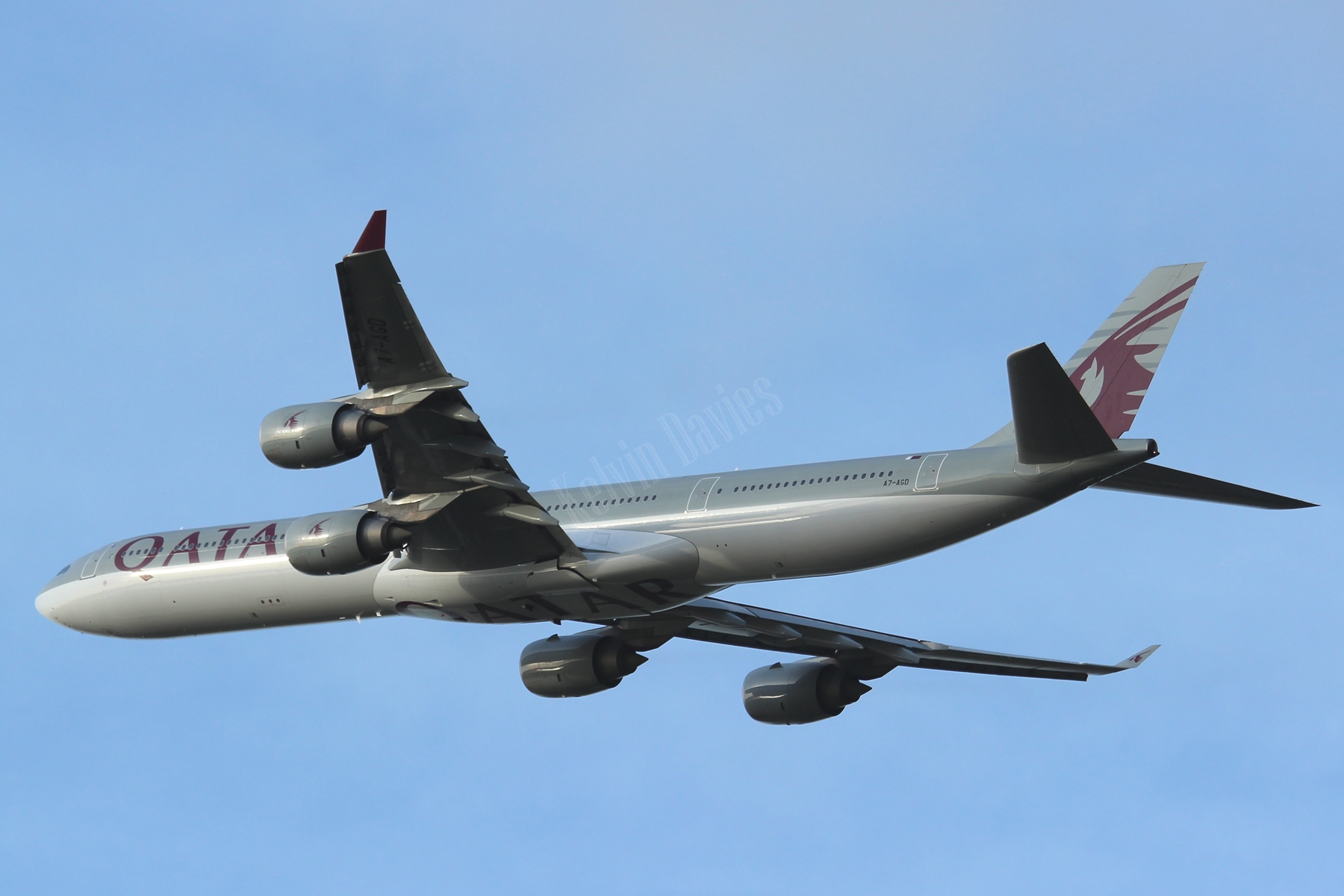 Qatar Airways A340 A7-AGD