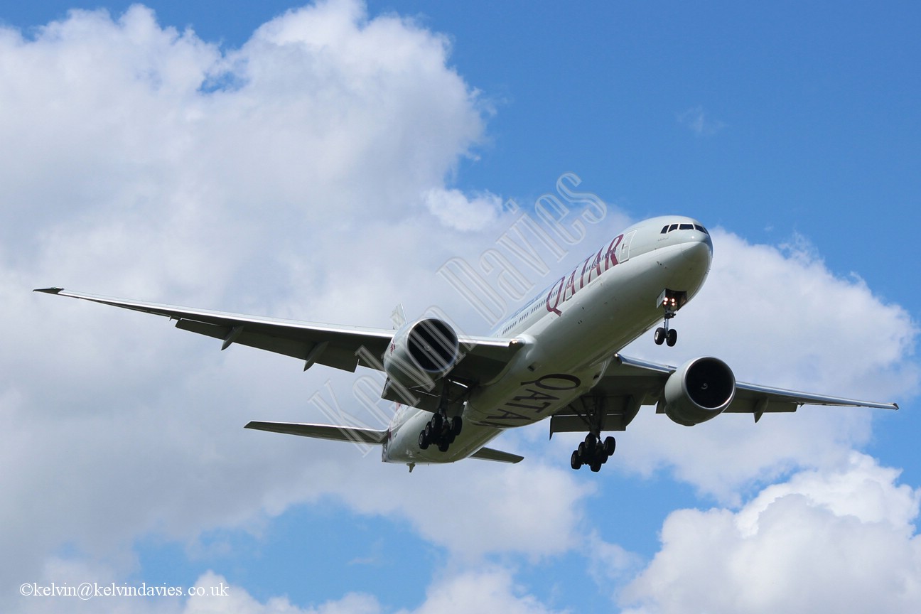 Qatar Airways 777 A7-BAI