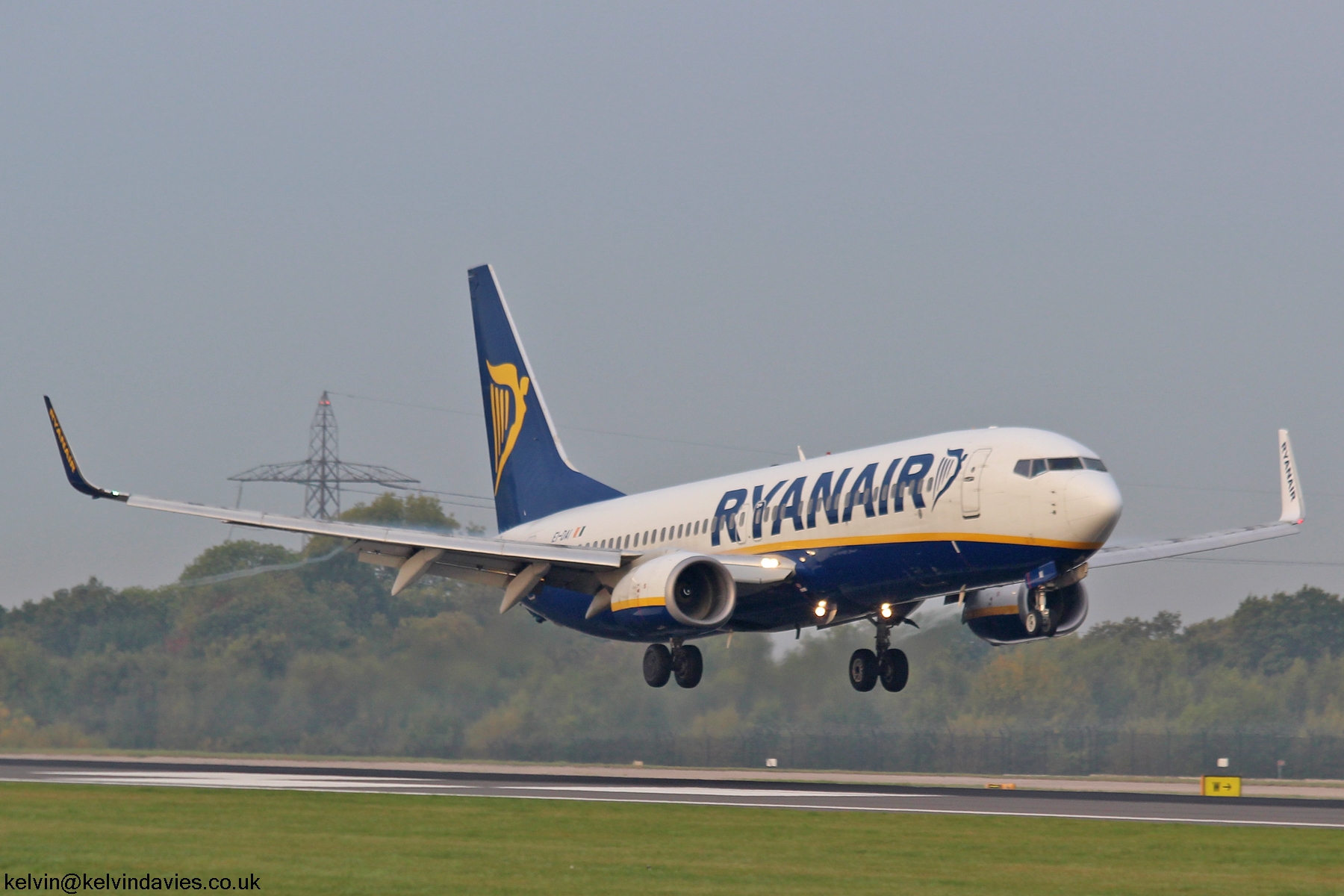 Ryanair 737NG EI-DAI