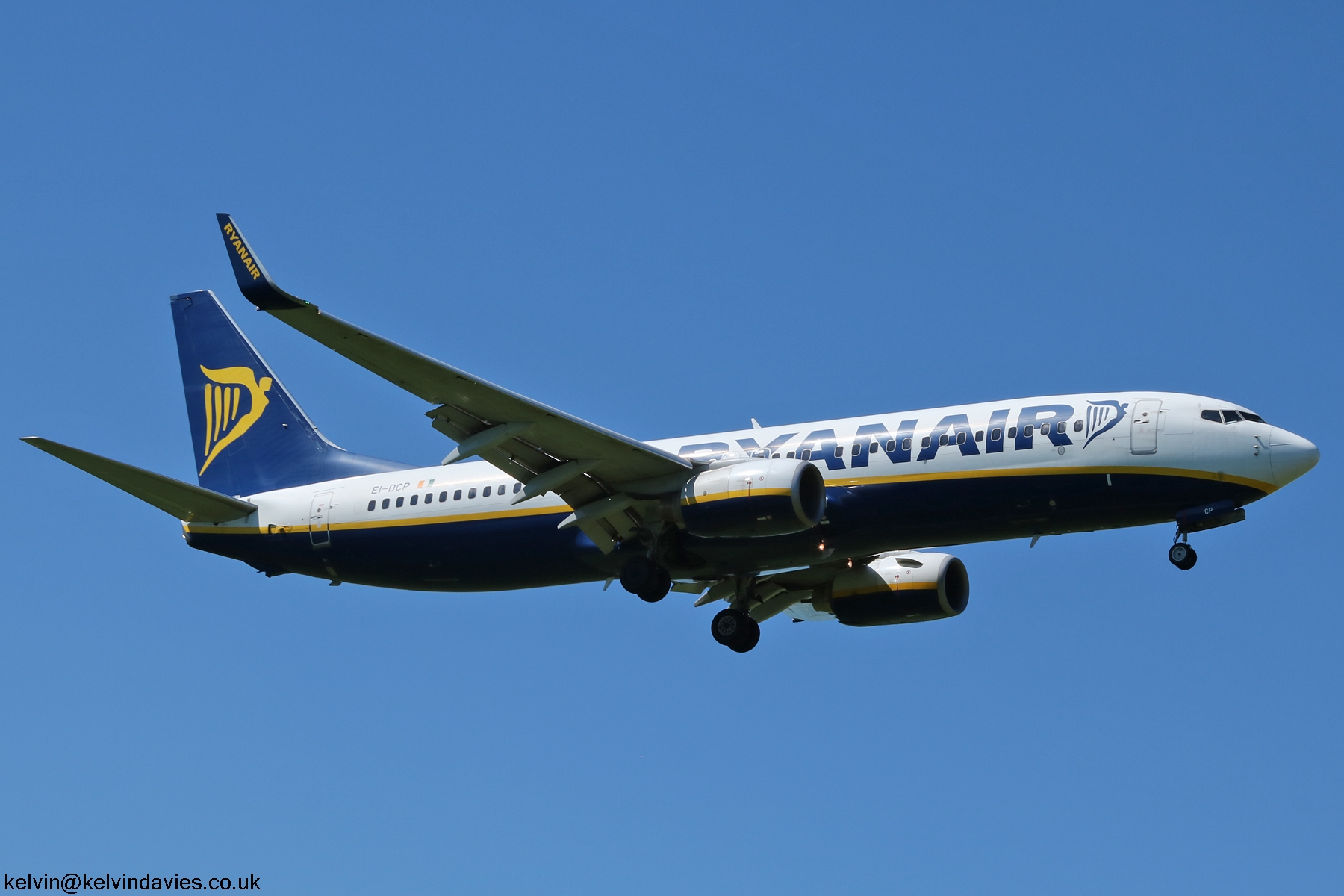 Ryanair 737 EI-DCP