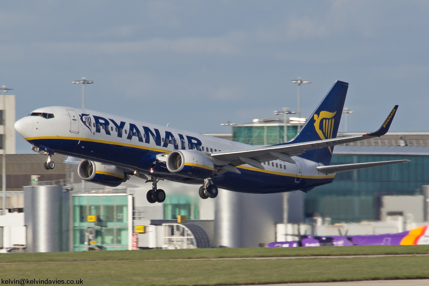 Ryanair 737NG EI-EKL