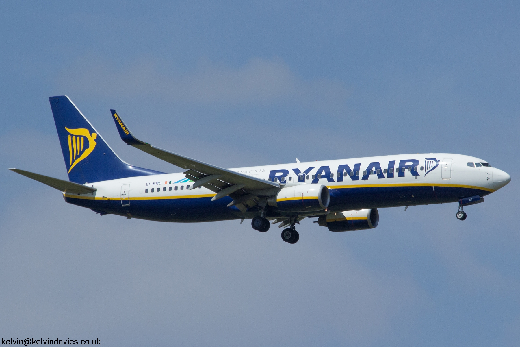 Ryanair 737 EI-EMO