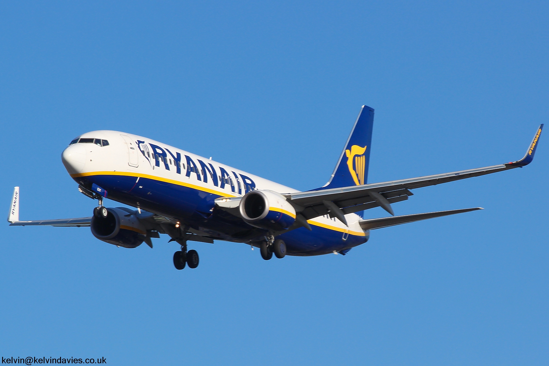 Ryanair B737 EI-EST