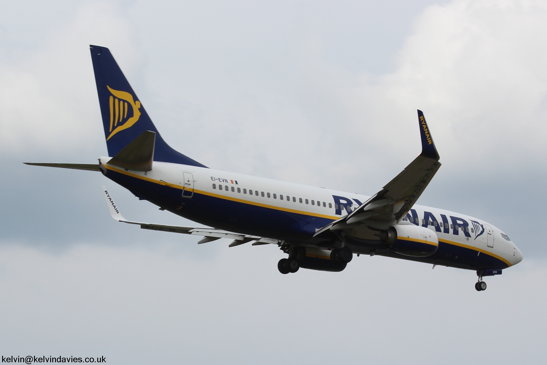 Ryanair 737NG EI-EVN