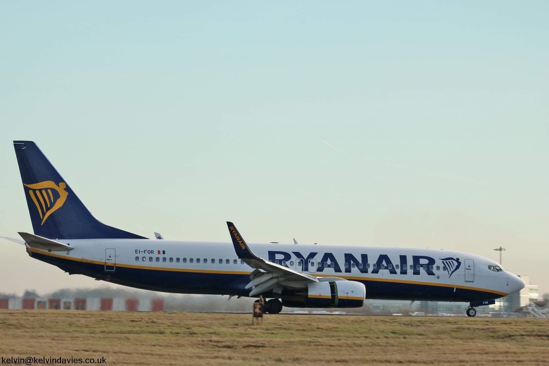Ryanair 737NG EI-FOR