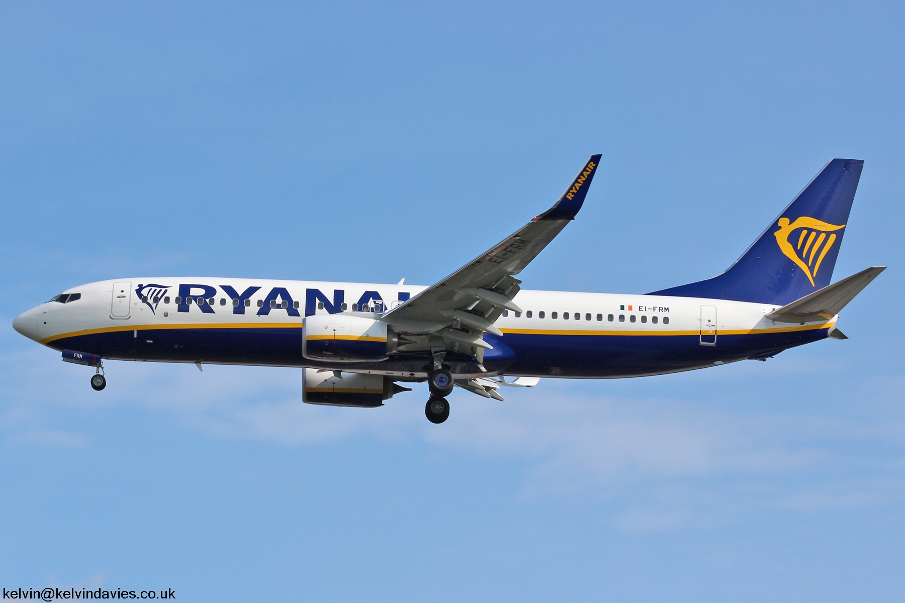 Ryanair 737 EI-FRM