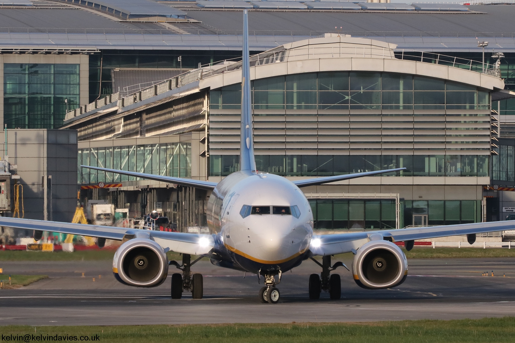 Ryanair 737 EI-GJB