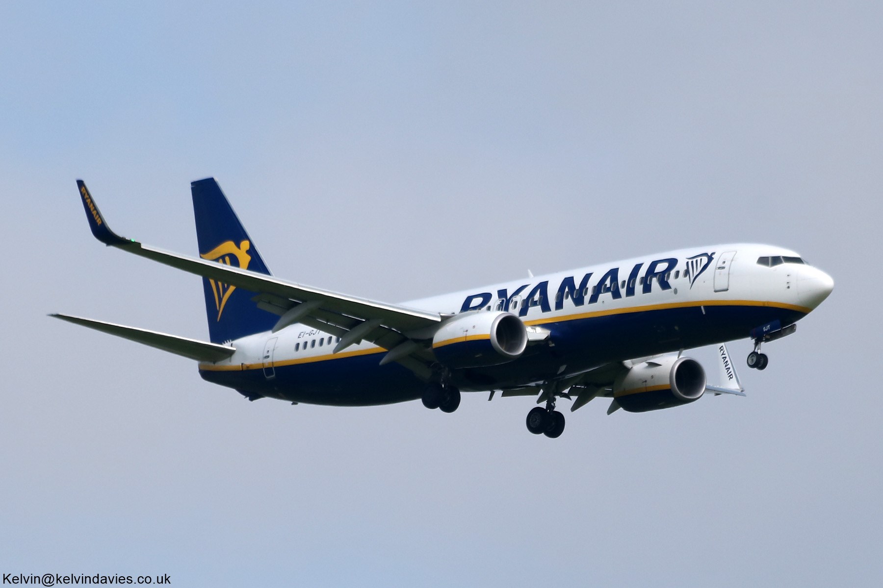 Ryanair 737NG EI-GJT