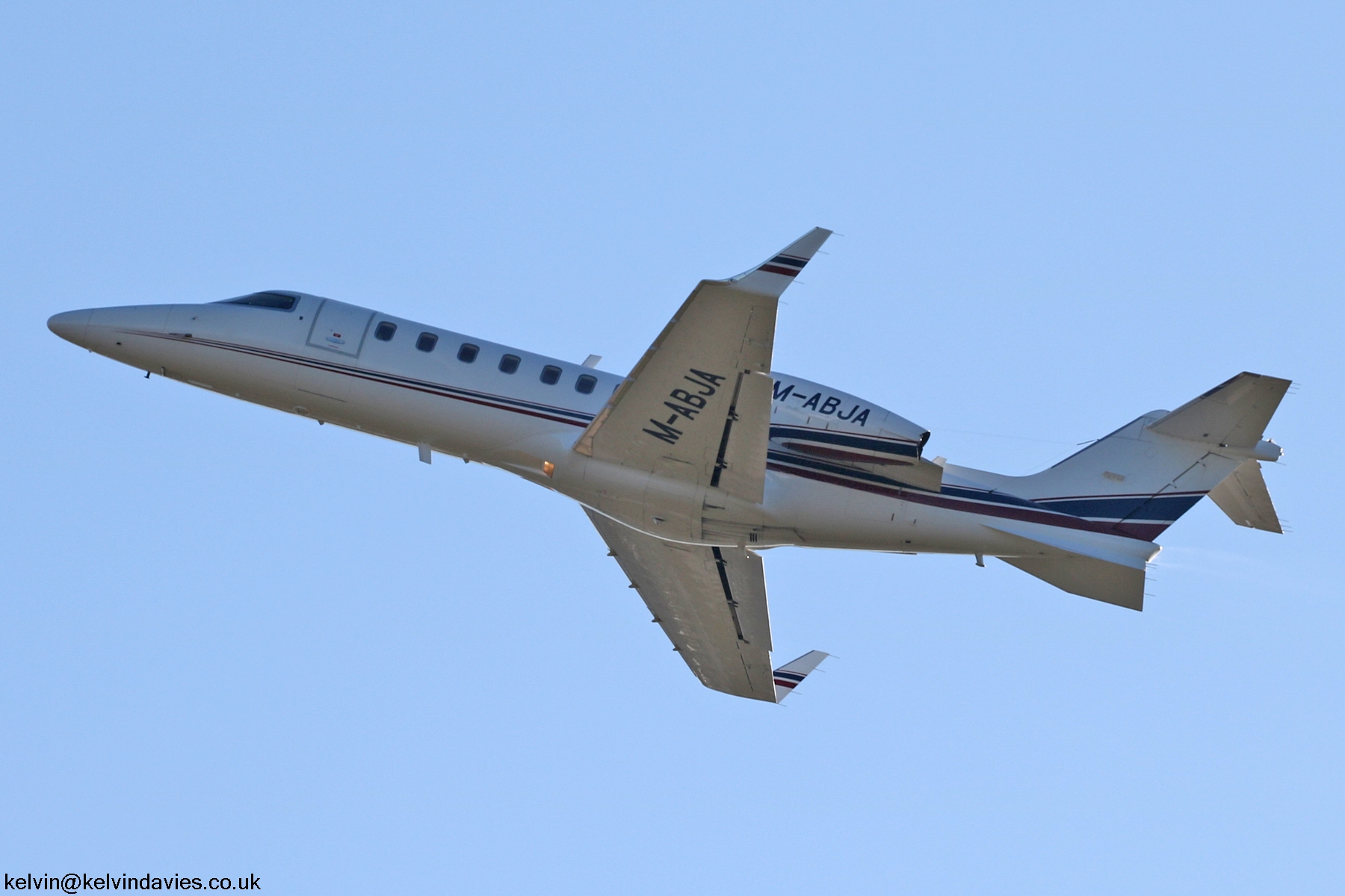 Ryanair Learjet 45 M-ABJA