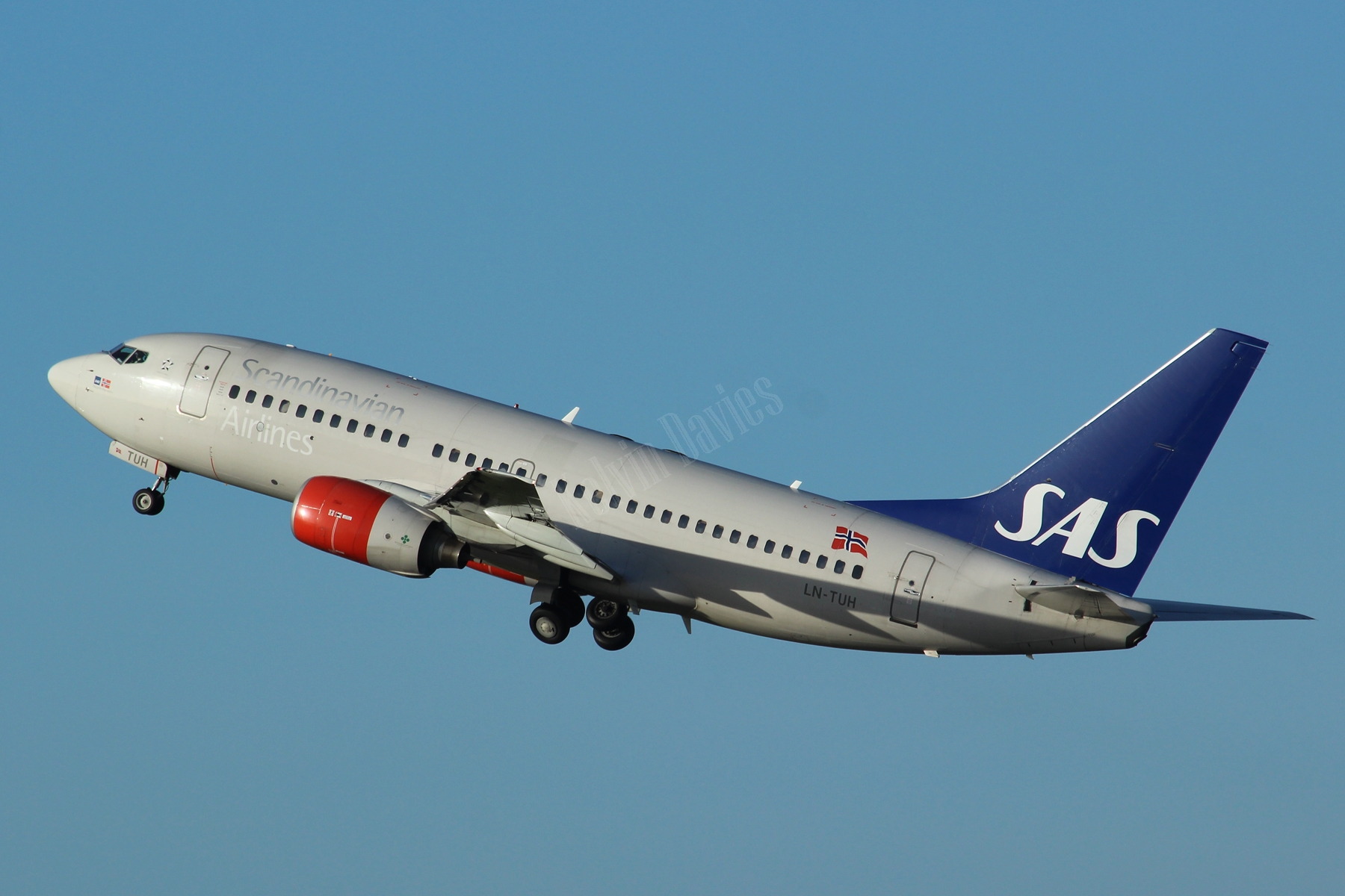 SAS B737 LN-TUH