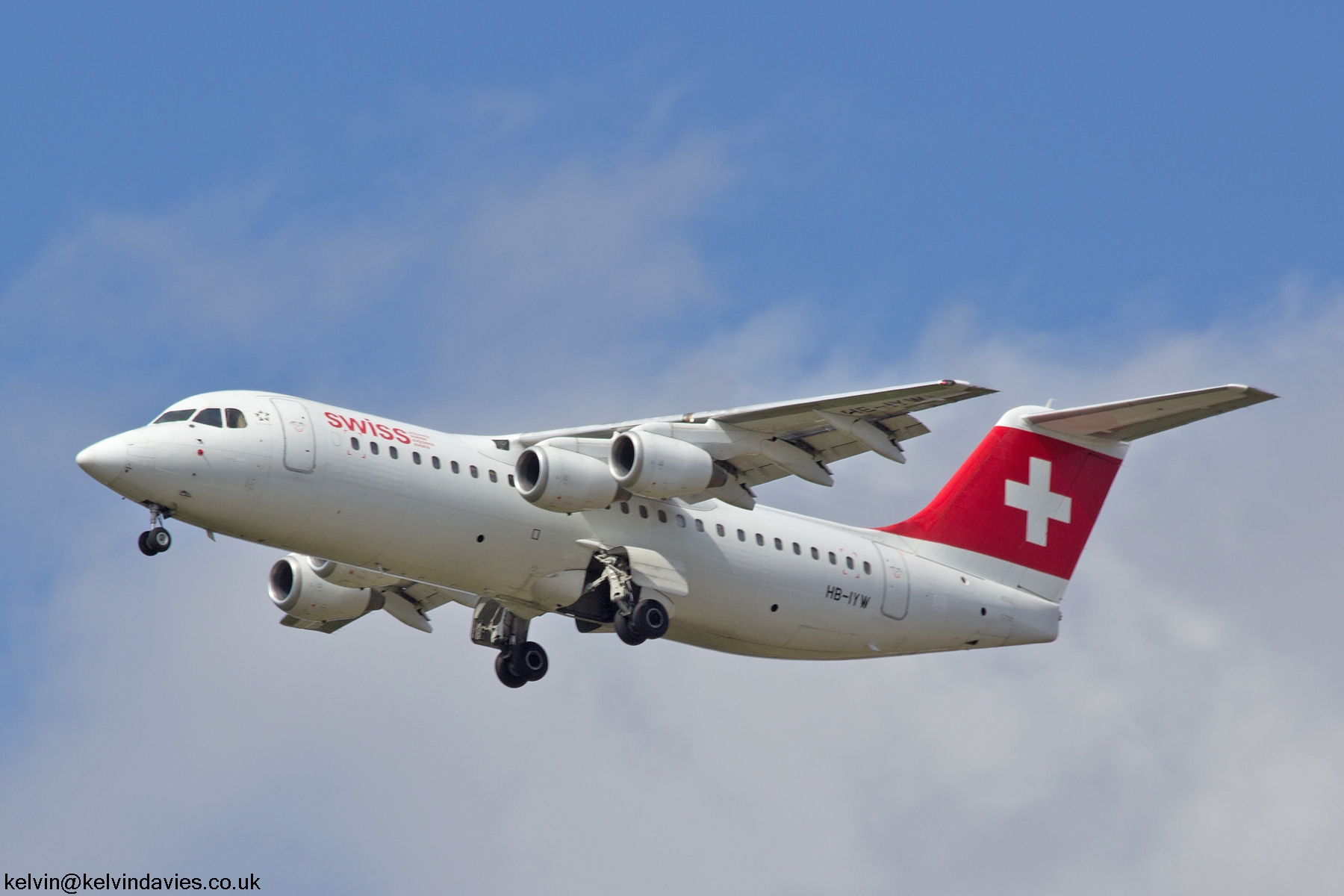 Swiss Avro 146-RJ100 HB-IYW