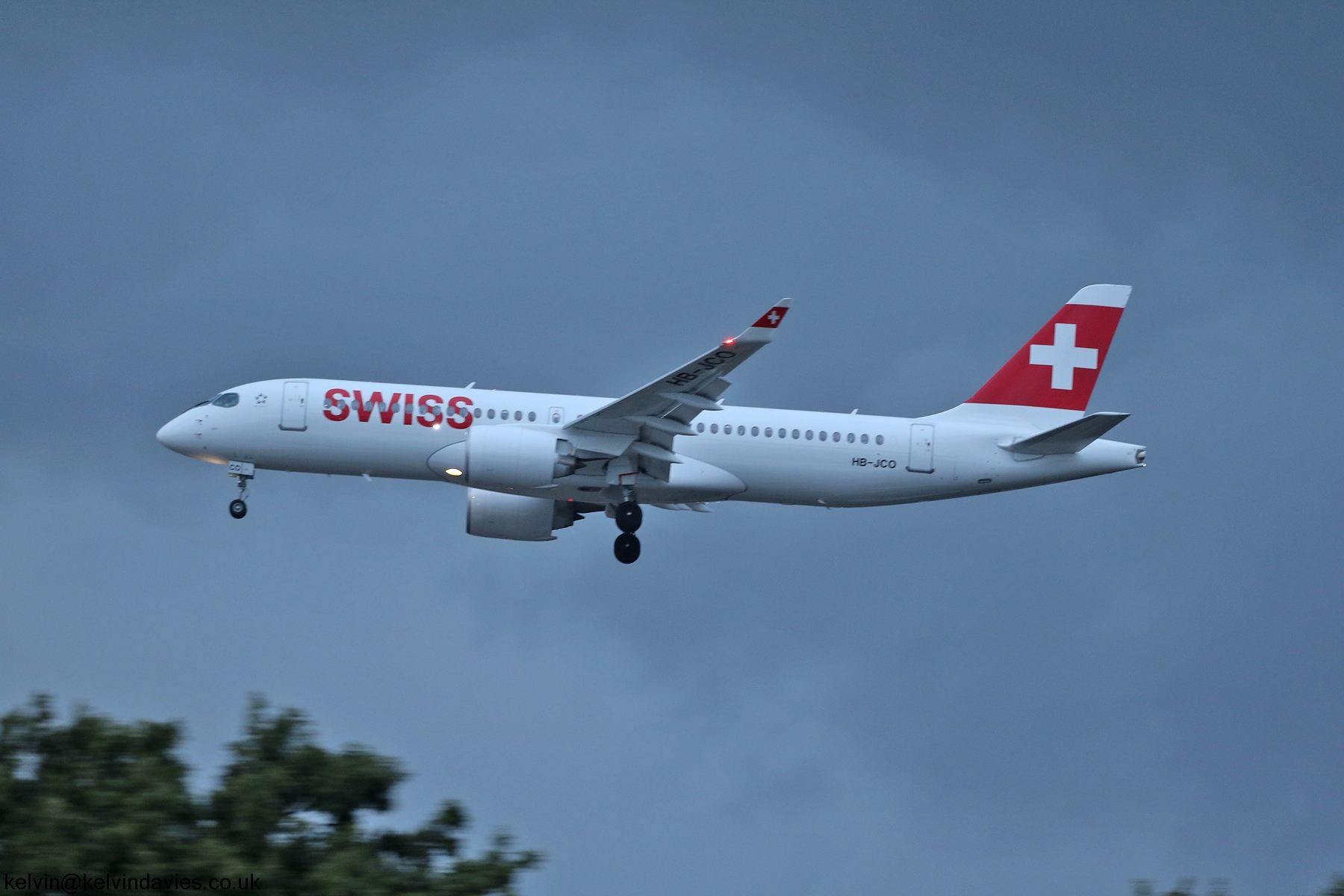 Swiss International C-300 HB-JCO