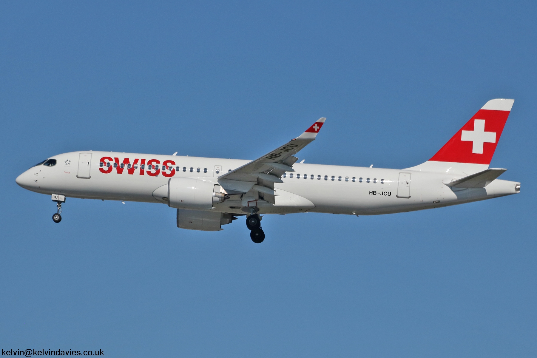 Swiss A220 HB-JCU