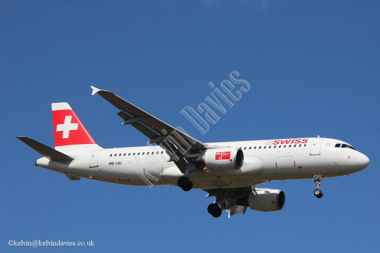 Swiss  A320 HB-IJU