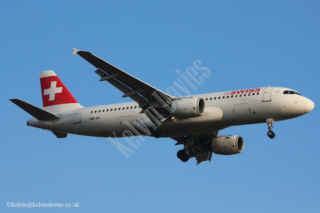 Swiss  A320 HB-IJI