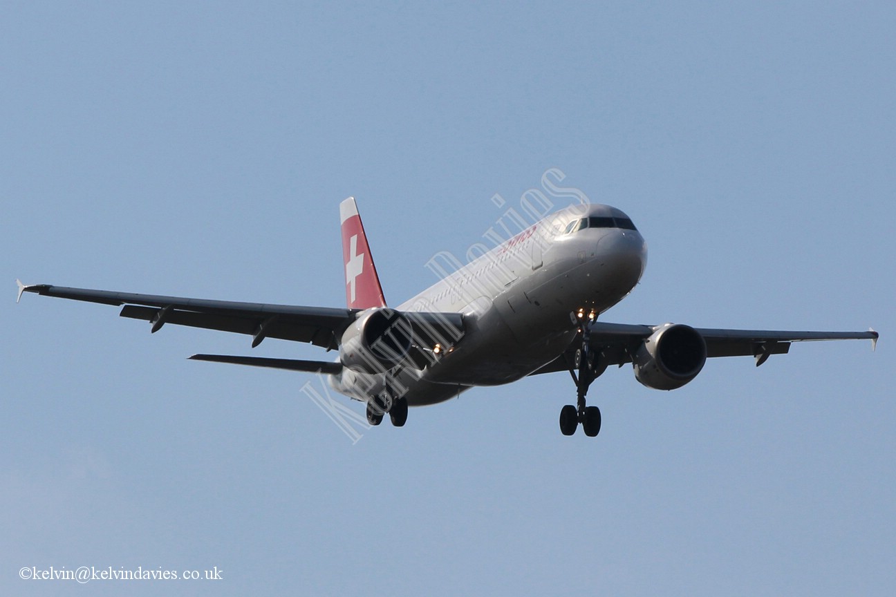 Swiss  A320 HB-IJJ