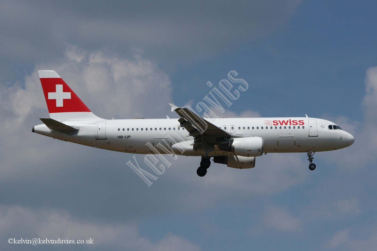 Swiss A320 HB-IJP