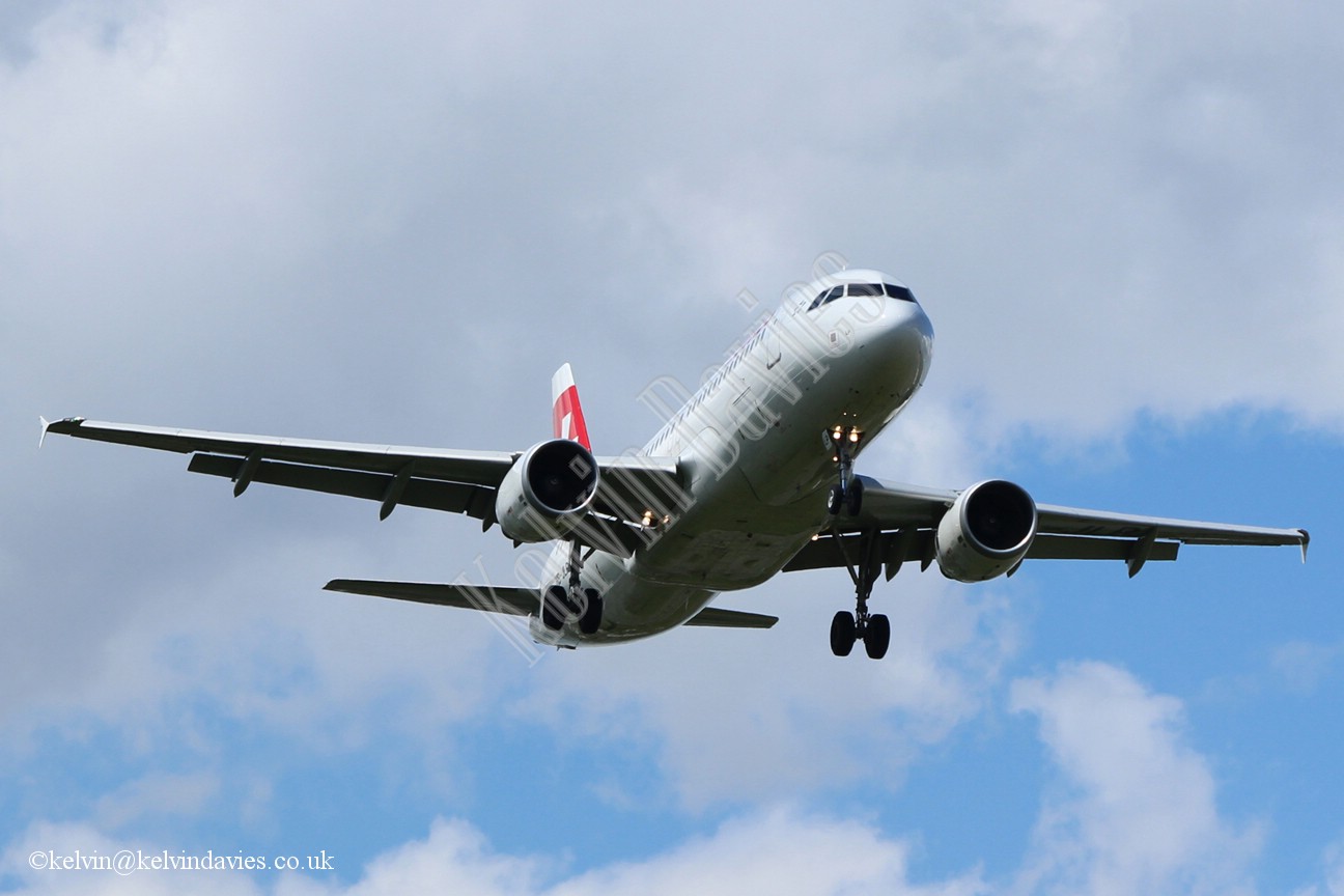 Swiss  A320 HB-JLP