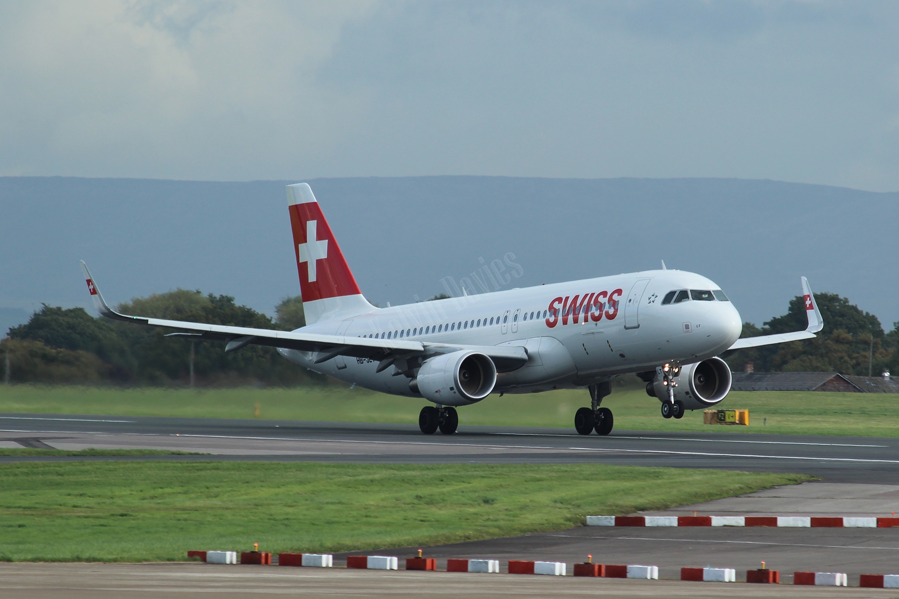 Swiss A320 HB-JLT